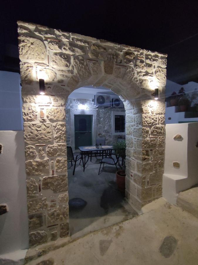 La Maison D Aspasia Kamilari Exteriör bild