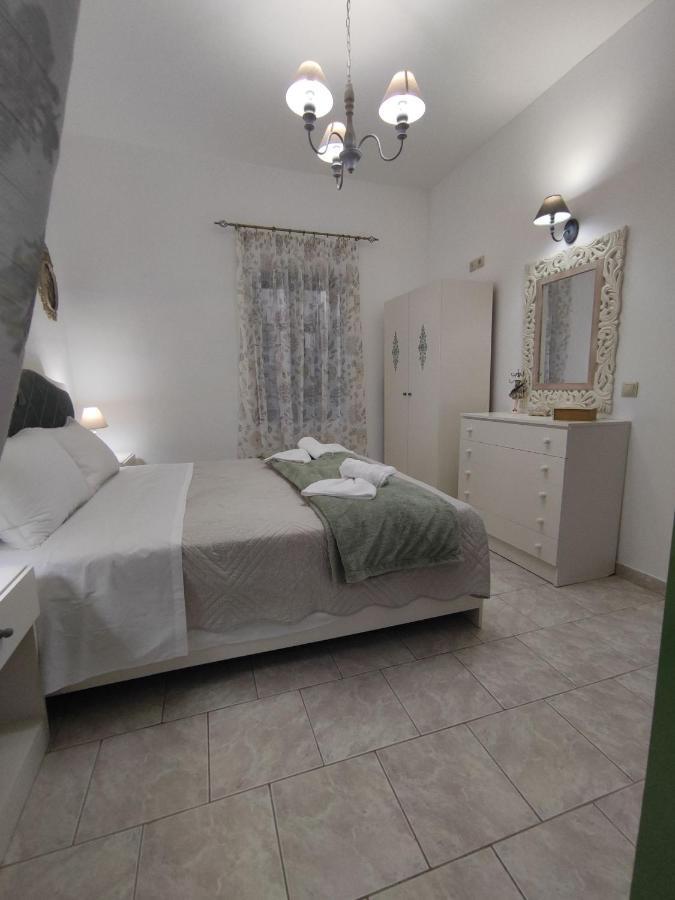 La Maison D Aspasia Kamilari Exteriör bild