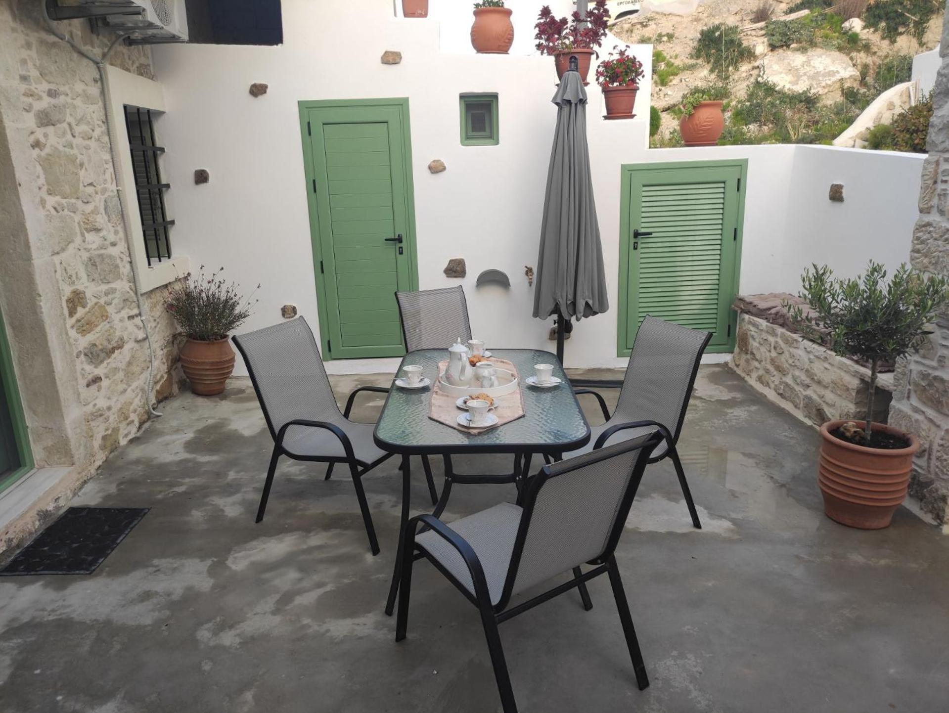 La Maison D Aspasia Kamilari Exteriör bild